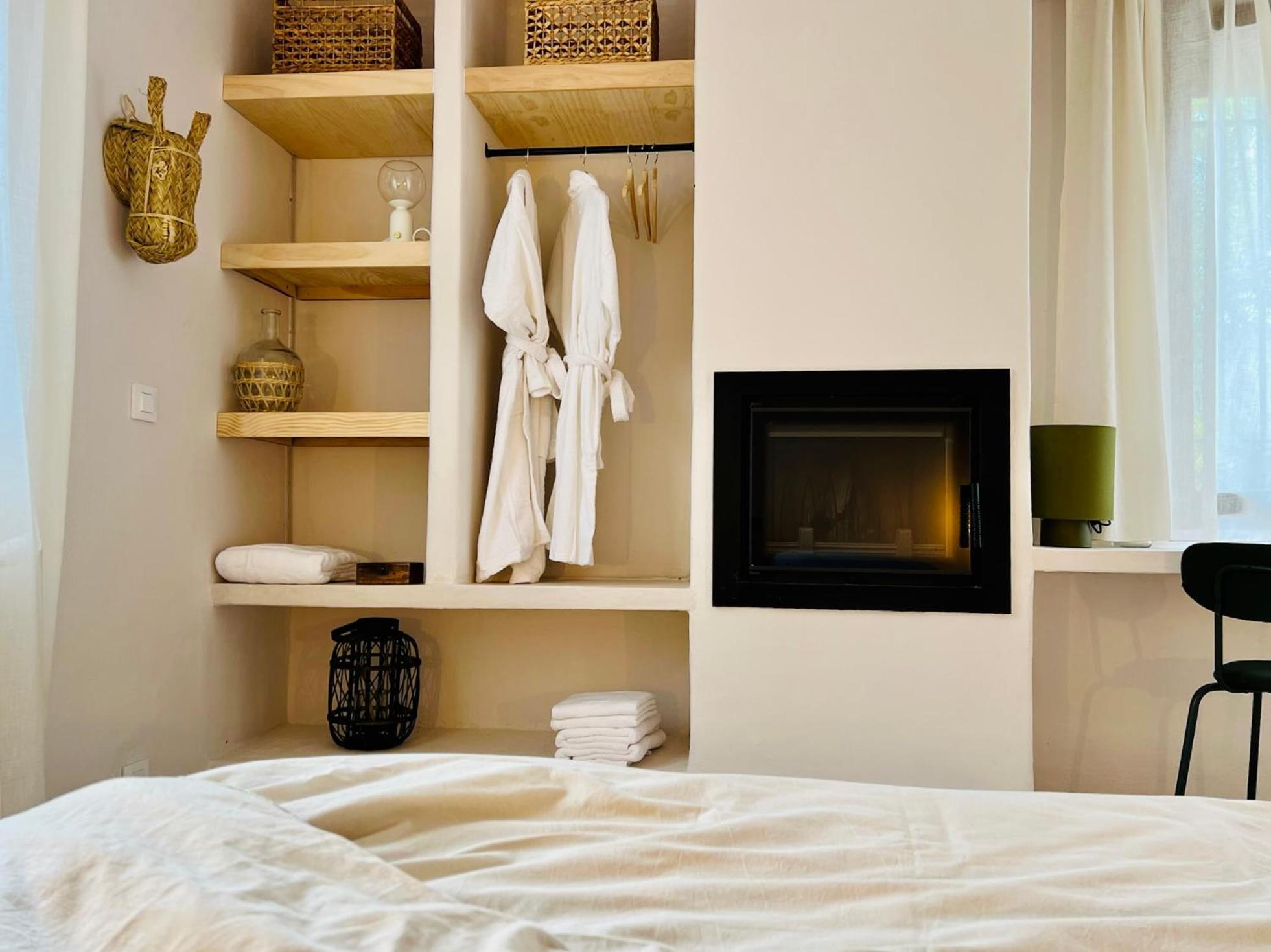 Lenta Suites Pozo Alcon Luaran gambar